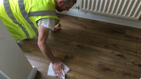 installing wooden floor