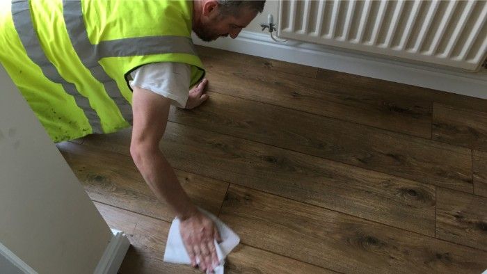 installing wooden floor